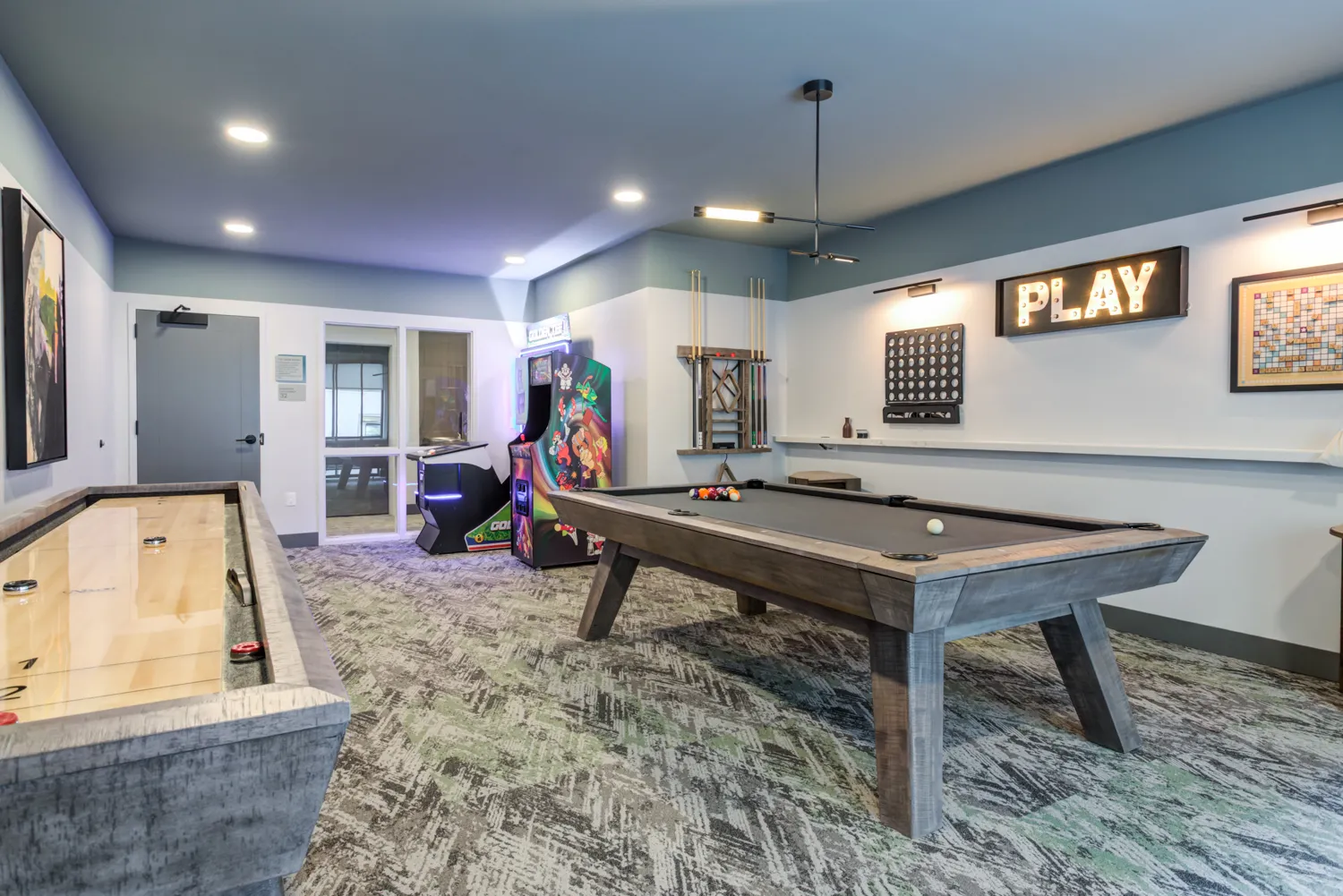 Rowe Milwaukee luxury amenities, game room.