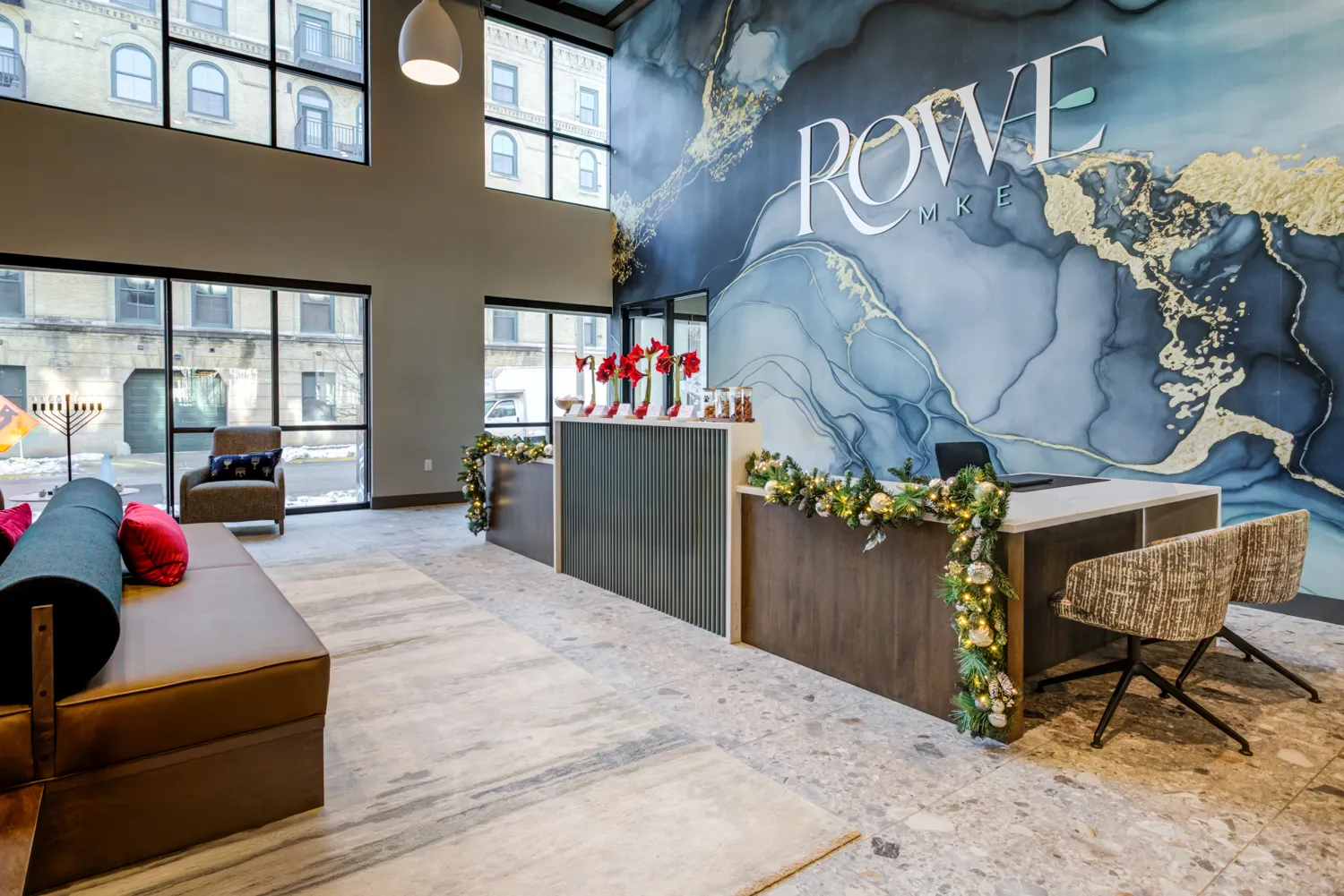 Rowe Milwaukee lobby.